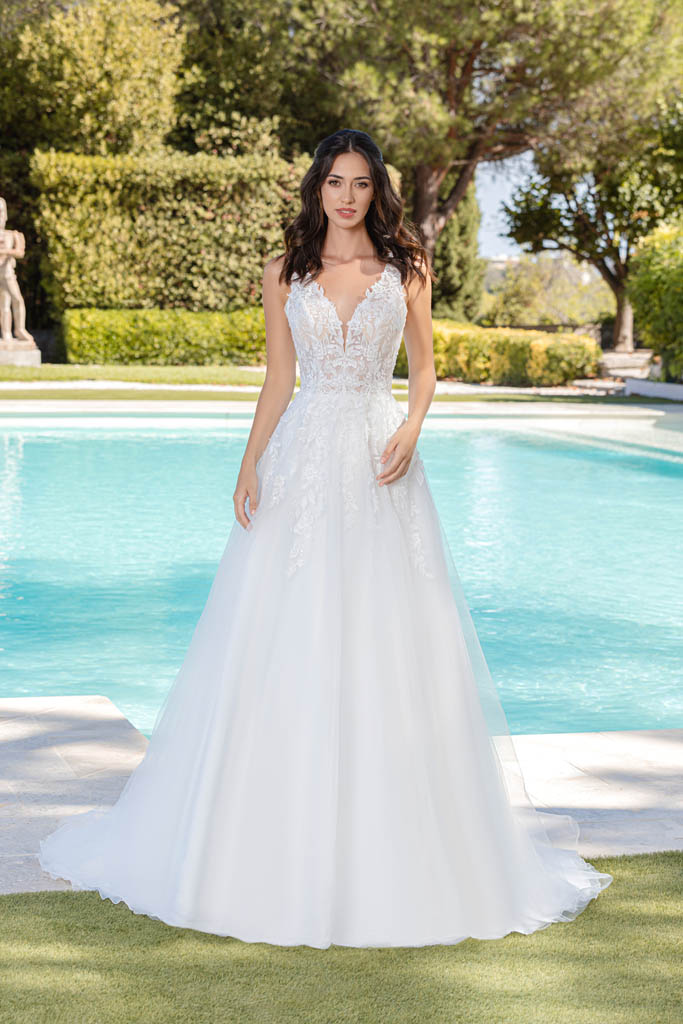 robe-de-mariee-lovely-25412-1.jpg