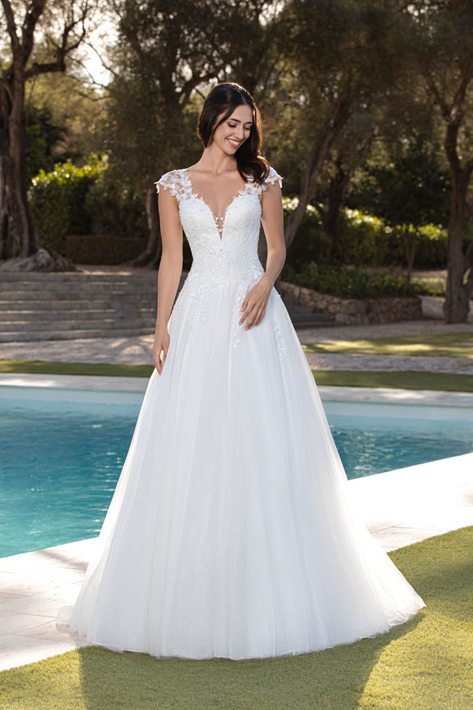 robe-de-mariee-lovely-25427-1.jpg