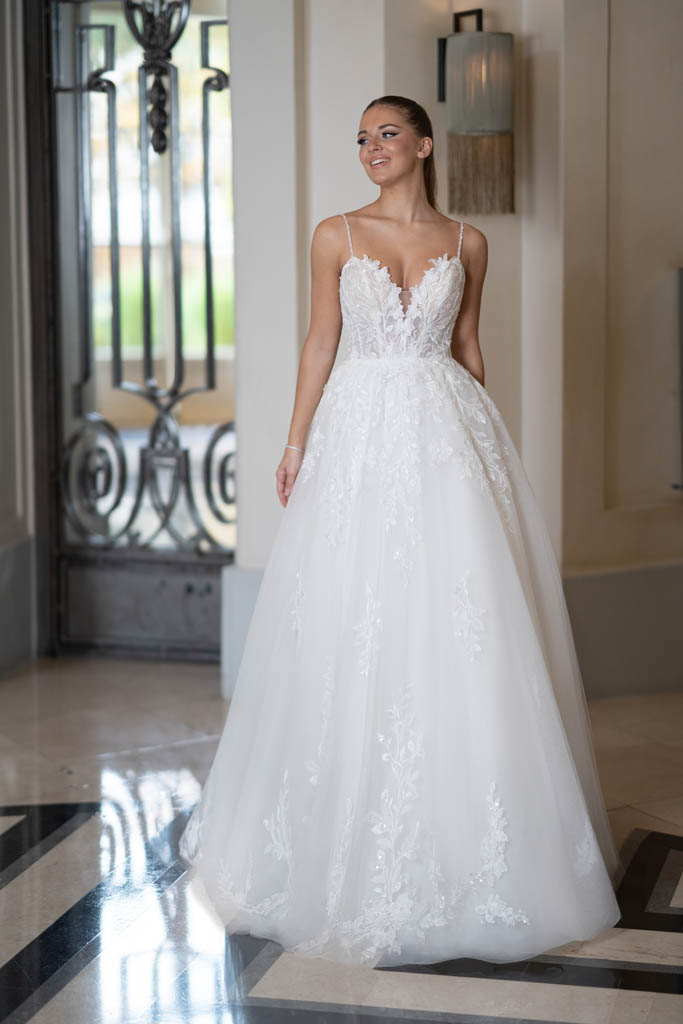 robe-de-mariee-paul-et-nathalie-by-sposa-25pn15-1.jpg